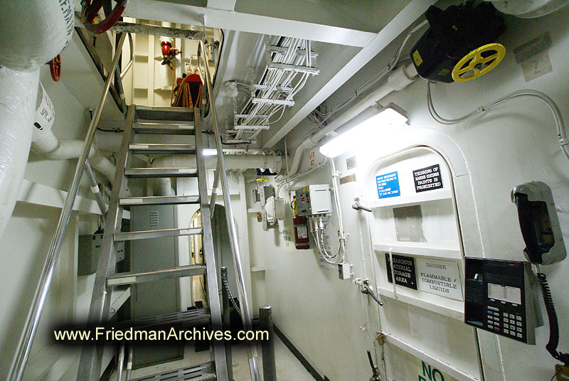 Aircraft Carrier / Hallway 3